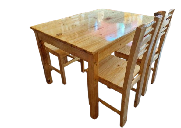 Table en bois – Pin massif – 4 personnes